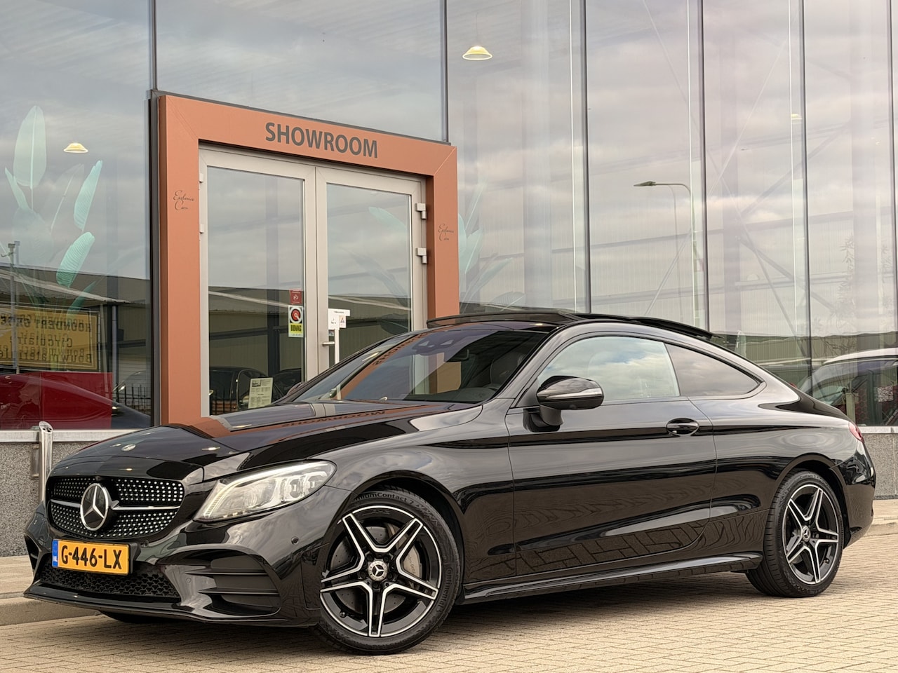 Mercedes-Benz C-klasse Coupé - 300 Premium Plus Pack AMG | Burmester | 360 | Memory | ACC | Apple Carplay - AutoWereld.nl