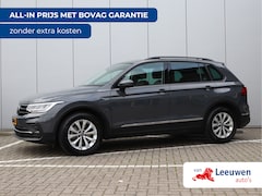 Volkswagen Tiguan - 1.5 TSI Life Business | Trekhaak | Winter pakket | Navigatie |