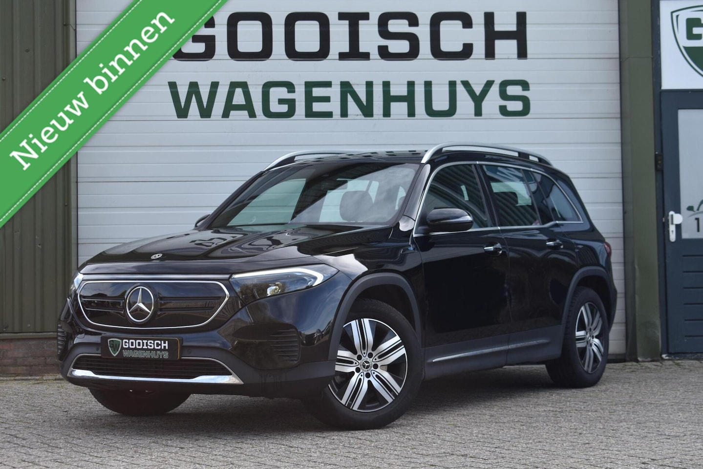 Mercedes-Benz EQB - 250 Luxury Line 67 kWh | Sfeerverlichting | Camera | Stoelverwarming | - AutoWereld.nl