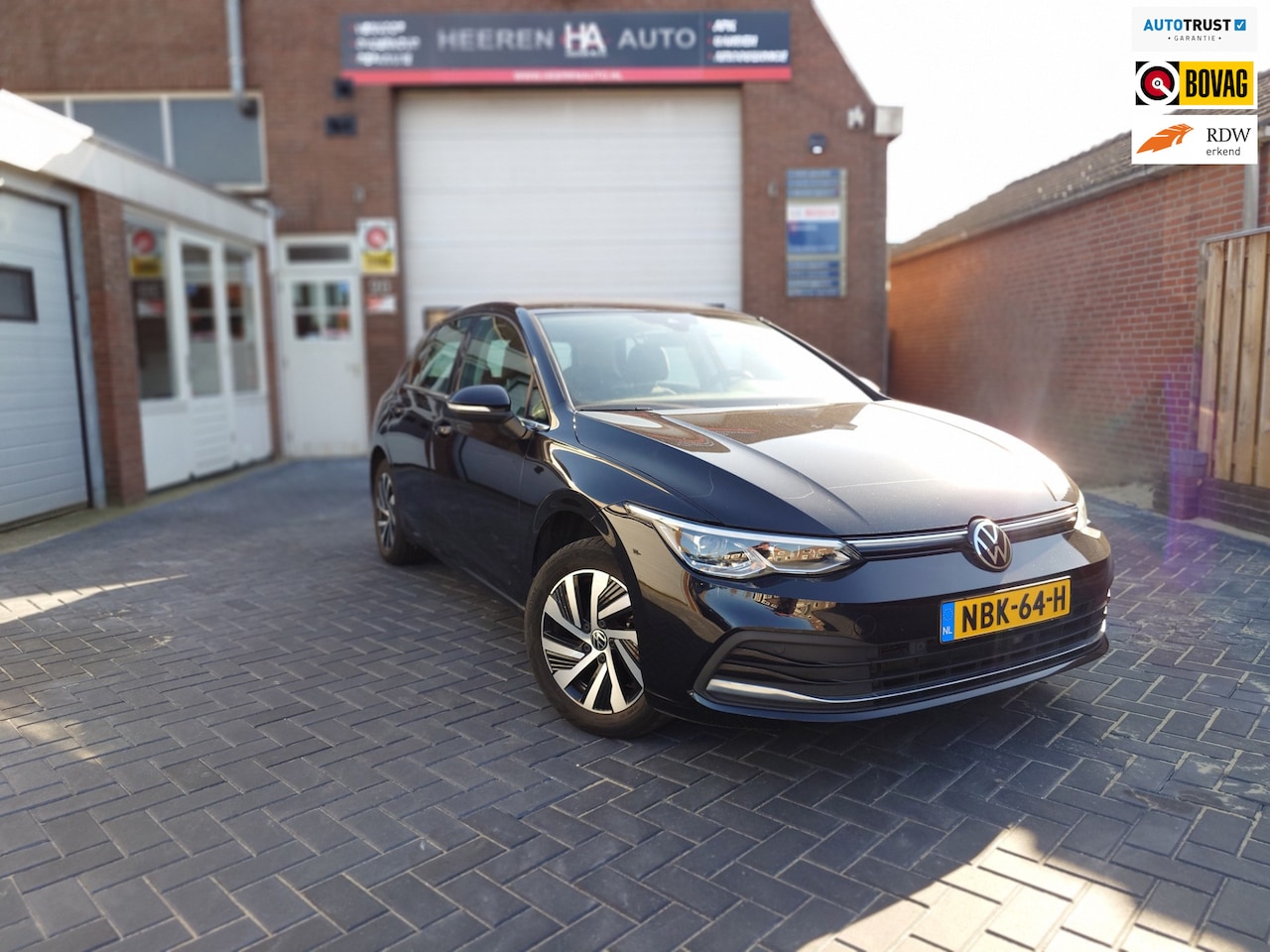 Volkswagen Golf - 1.4 eHybrid Style 1.4 eHybrid Style, Trekhaak, Camera, Carplay - AutoWereld.nl