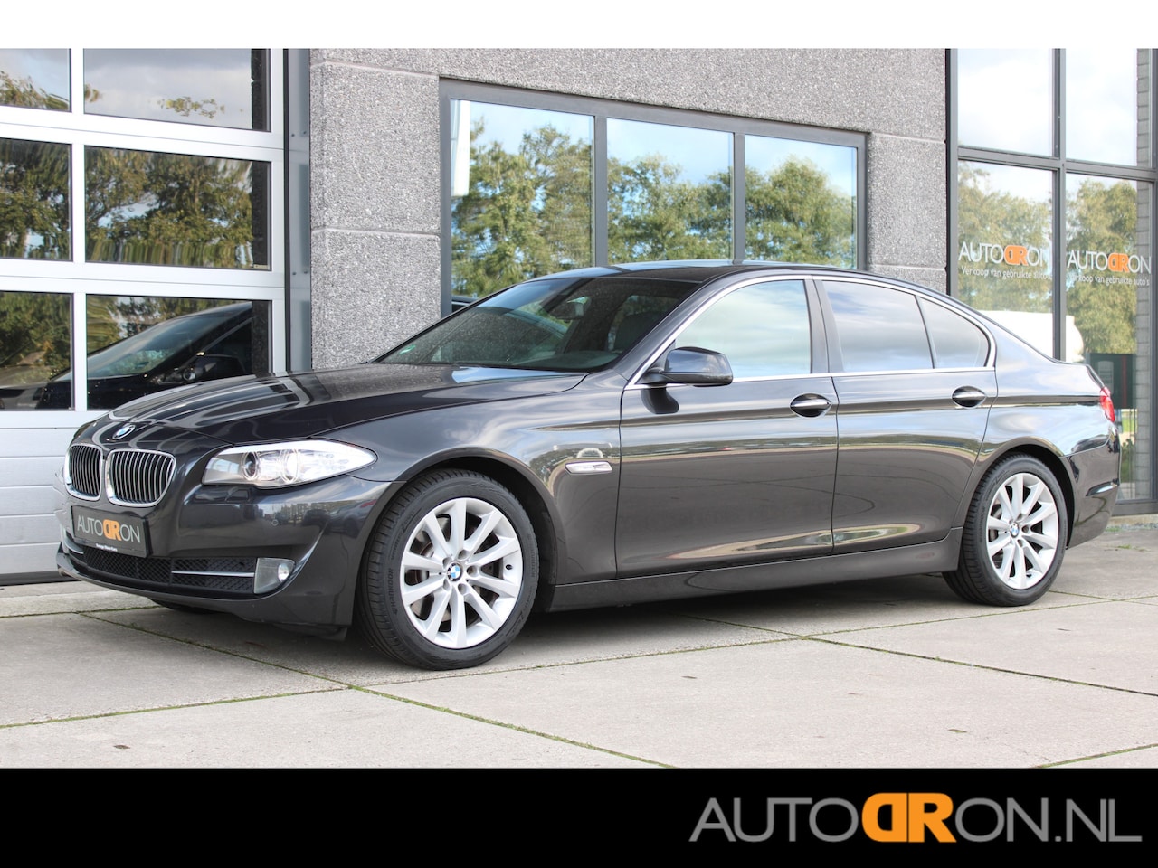 BMW 5-serie - 528i High Executive Nieuwe Motor Sunroof Digitaal Dash - AutoWereld.nl