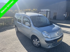 Renault Kangoo Family - 1.6-16V Privilège