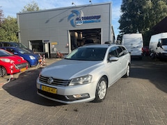 Volkswagen Passat - 1.4 TSI Trendline Airco Automaat Nwe Distributie