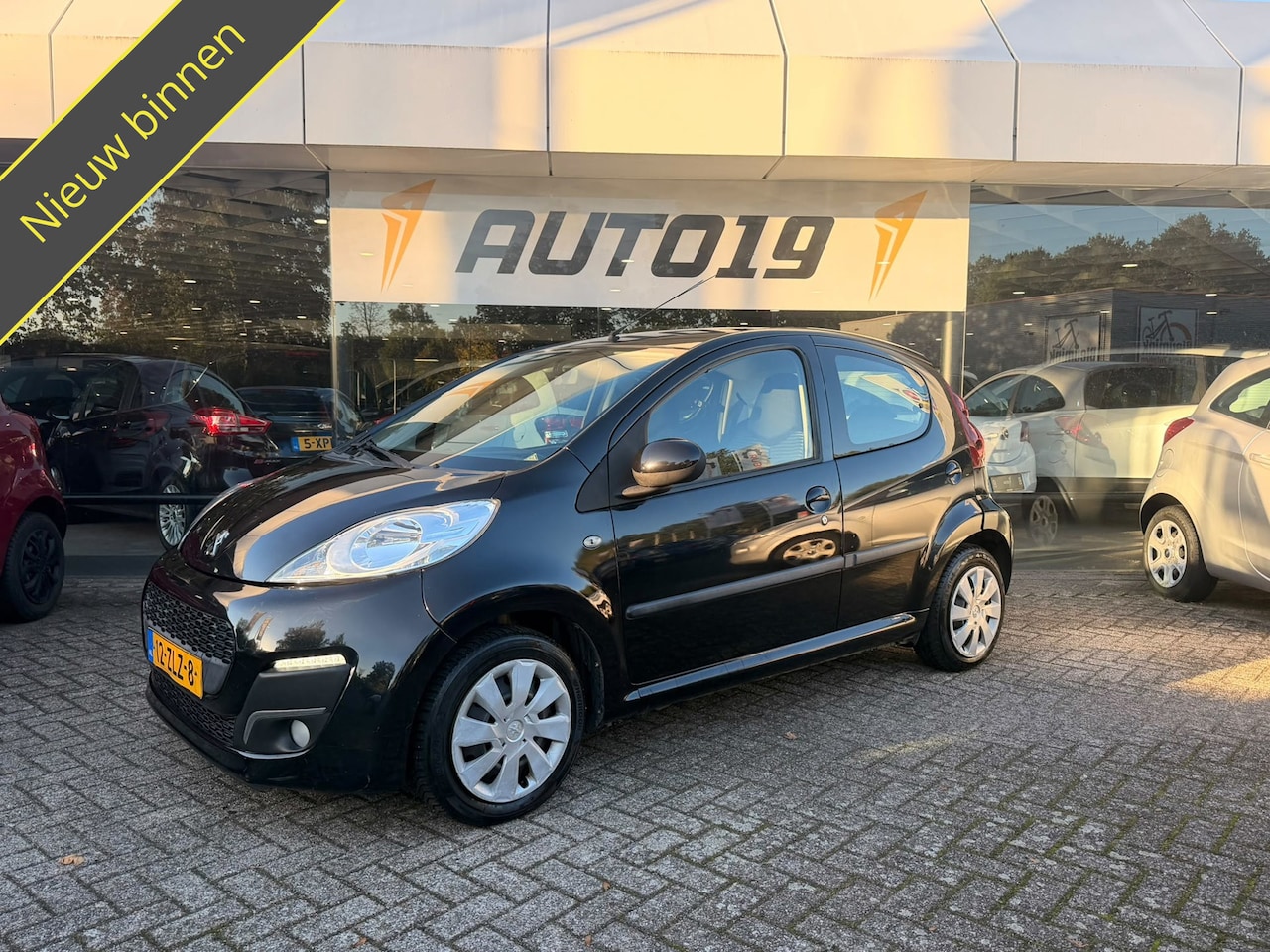 Peugeot 107 - 1.0 Active 1.0 Active - AutoWereld.nl