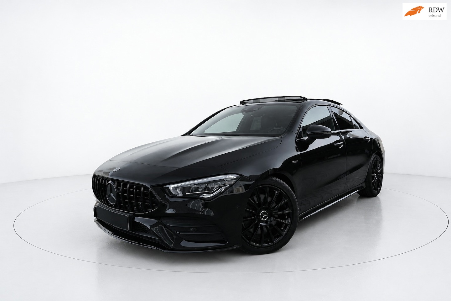 Mercedes-Benz CLA-Klasse - 200 AMG NIGHT PANO SFEER MEMORY - AutoWereld.nl