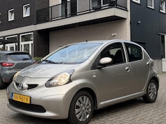 Toyota Aygo - 1.0-12V + Automaat |Airco|lm velgen| Ruime apk
