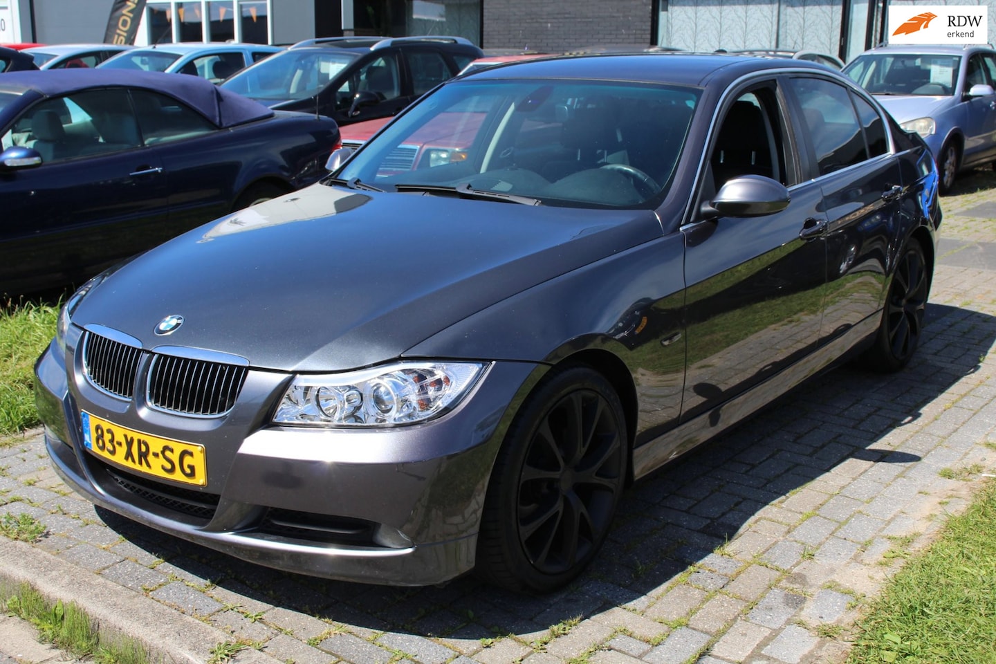 BMW 3-serie - 320i Business Line Leder NAV Stoelverw. Angel Eyes Climate Cruise 18" LMV NAP APK - AutoWereld.nl