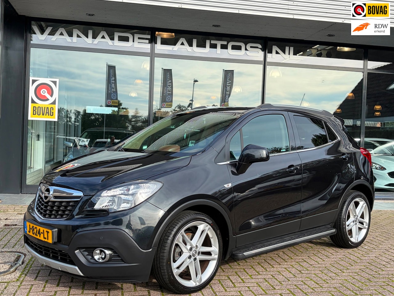 Opel Mokka - 1.4 T Cosmo 4x4 Schuifdak Leer Navi Clima Park.Sens Nieuwe APK! - AutoWereld.nl