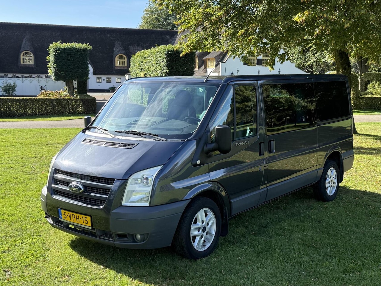 Ford Transit - L2H1 DC 280M 2.2 TDCI 140pk HD 2800kg TG btw - AutoWereld.nl