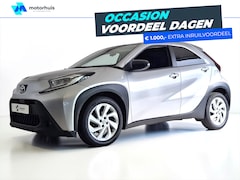Toyota Aygo X - 1.0 VVT-i MT first CARPLAY CAMERA ECC