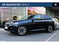 BMW iX3 - Executive M Sport / Sportstoelen / Memory / Achteruitrijcamera / Adaptieve LED / Stoelverw