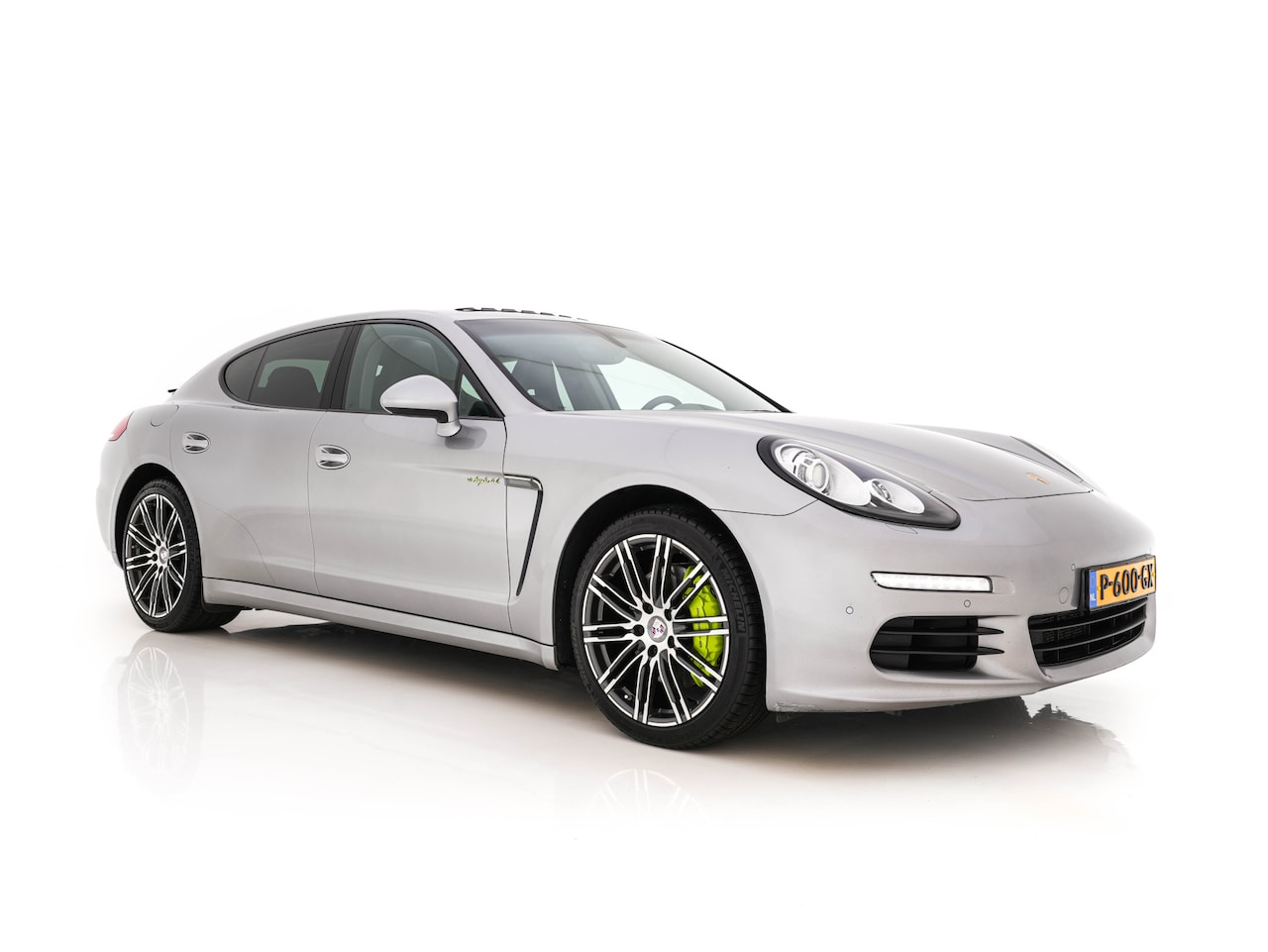Porsche Panamera - 3.0 S E-Hybrid (Plug-In) Aut. *PANO | LEATHER | XENON | HEATED-SPORTSEATS | MEMORY-PACK | - AutoWereld.nl