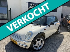MINI 3-Deurs - 1.6 Cooper Chili Automaat | LM | Leer | Cruise Control