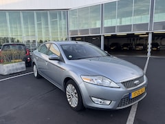 Ford Mondeo - 2.0-16V Titanium