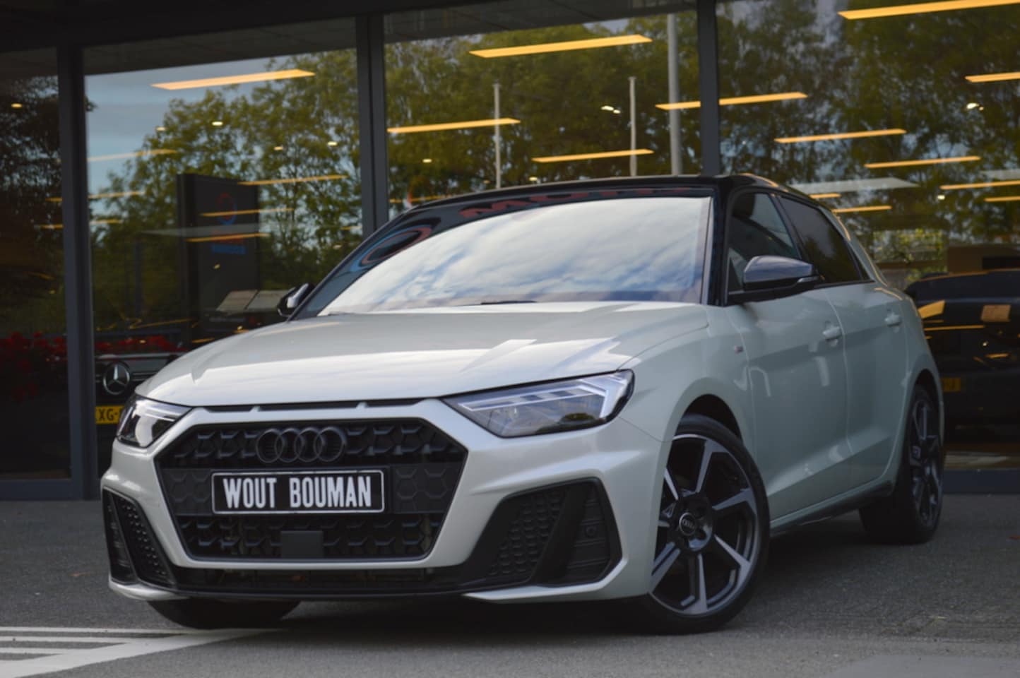 Audi A1 Sportback - 35 TFSI S-Line Led Virtual Navi Acc Camera CarPlay Pdc - AutoWereld.nl