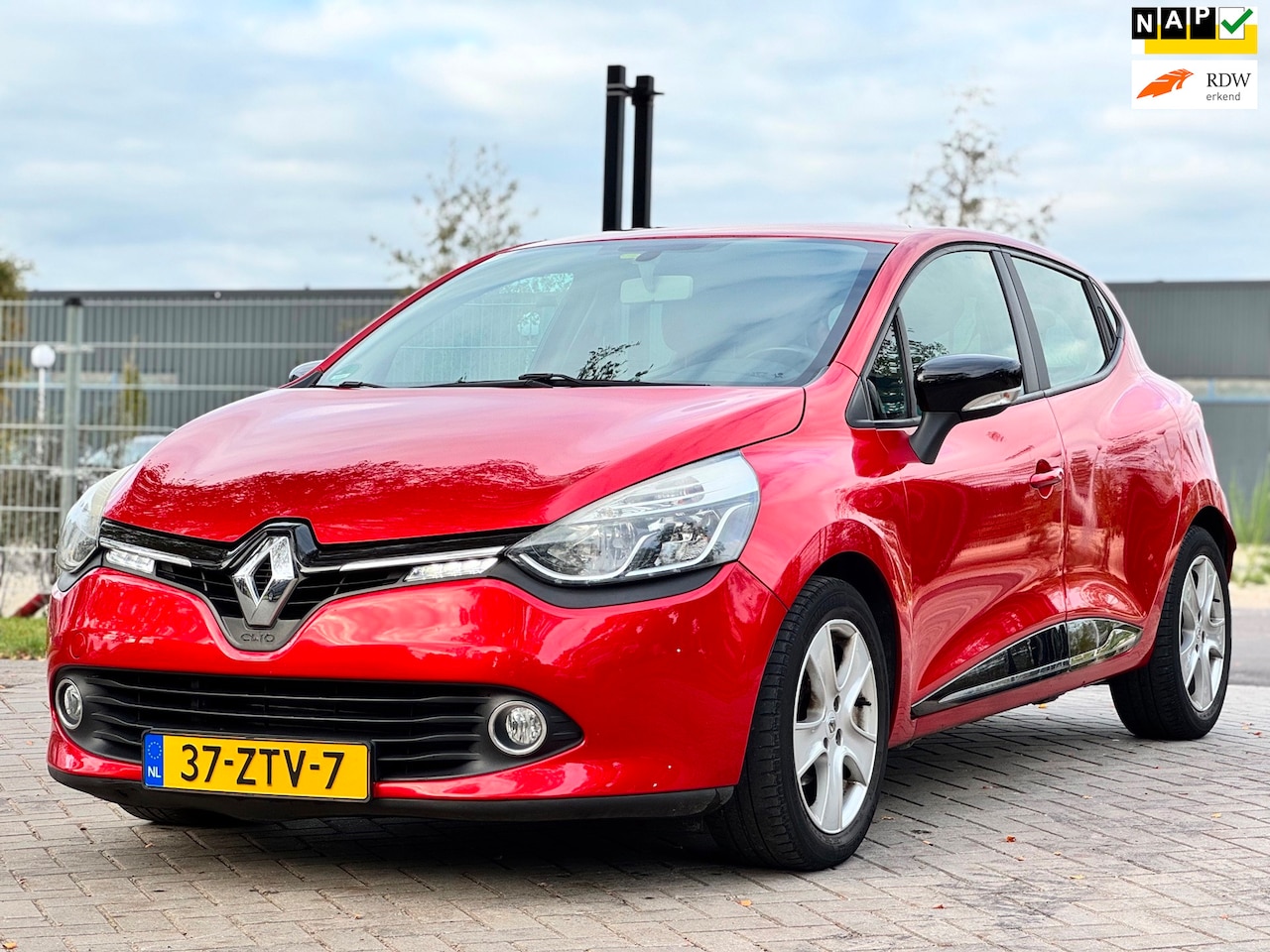 Renault Clio - 0.9 TCe Expression|RIJD SCHAKELT PERFECT - AutoWereld.nl