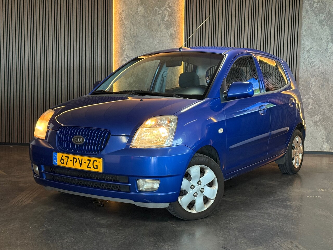 Kia Picanto - 1.1 EX Automaat Airco Trekhaak NAP - AutoWereld.nl