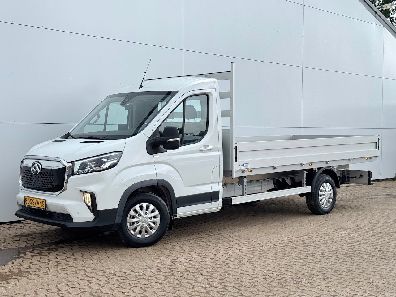 Maxus eDeliver 9 - eDeliver 9 65kWh 204PK - AutoWereld.nl
