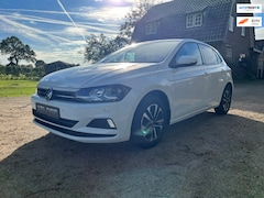 Volkswagen Polo - 1.0 TSI Highline IQ-drive, NAVI, CRUISE, STOELVERW. 15 INCH