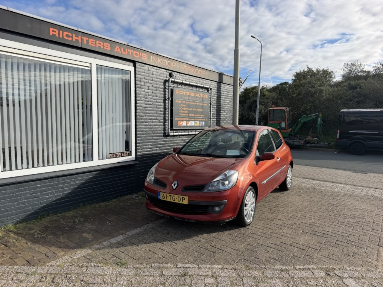 Renault Clio - 1.6-16V Exception apk 10-27‼️ - AutoWereld.nl