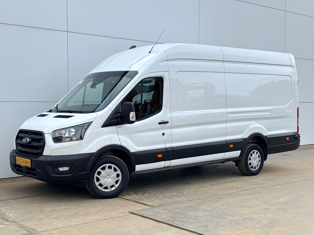 Ford Transit - Transit DC 2.0 TDCI 165PK - AutoWereld.nl