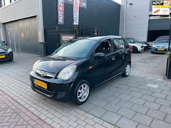 Daihatsu Cuore - 1.0 Trend Stuurbekrachtiging Subwoofer NAP APK