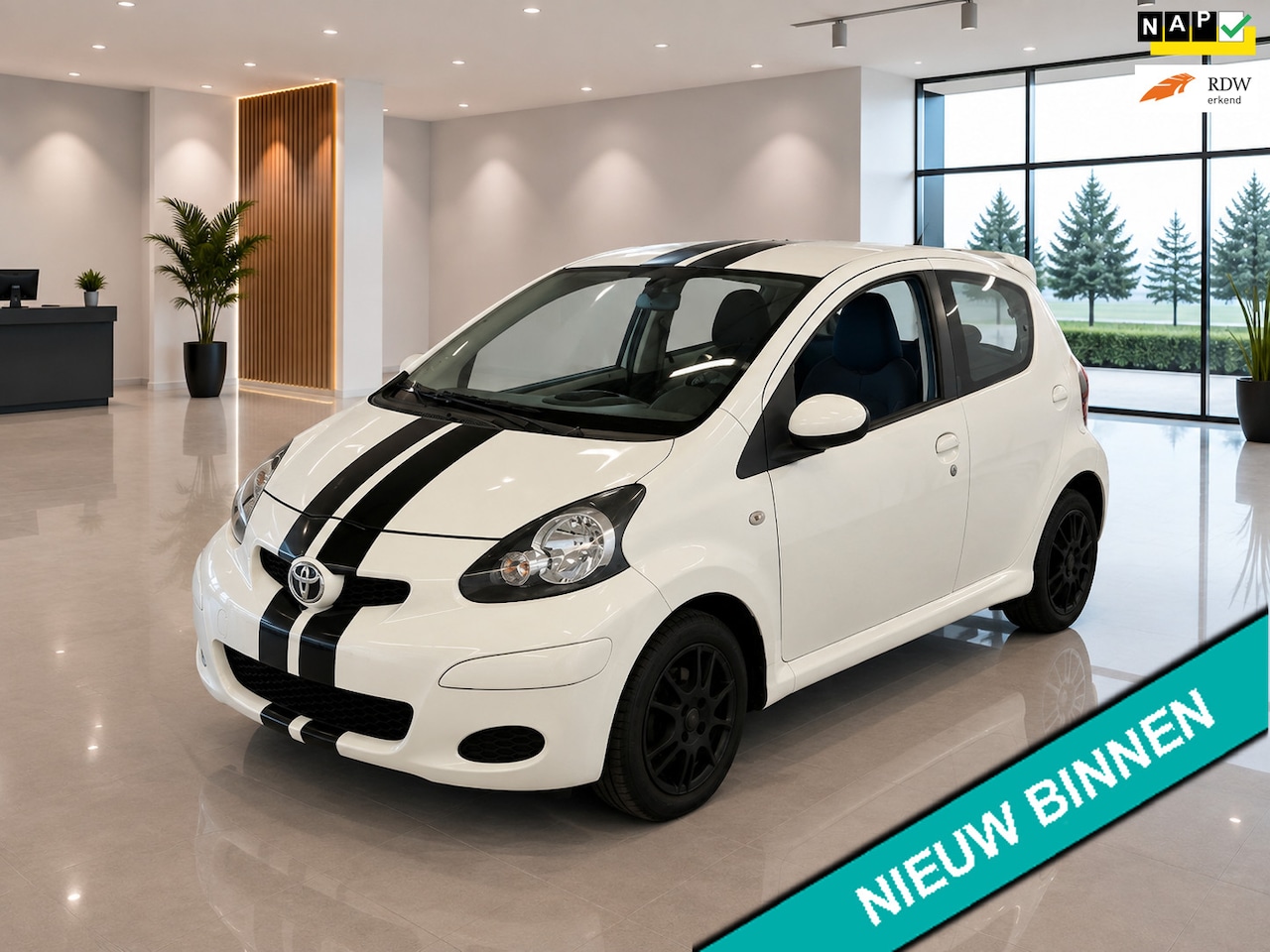 Toyota Aygo - 1.0 NAP KM'S 5DRS AIRCO ELEK.RAMEN BLUETOOTH VELGEN 1E EIGENAAR APK NIEUW MODEL - AutoWereld.nl