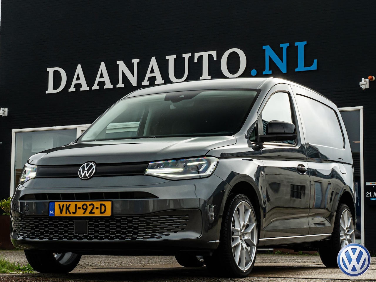 Volkswagen Caddy Cargo - 2.0 TDI 1st Edition LED VirtCP Keyless - AutoWereld.nl