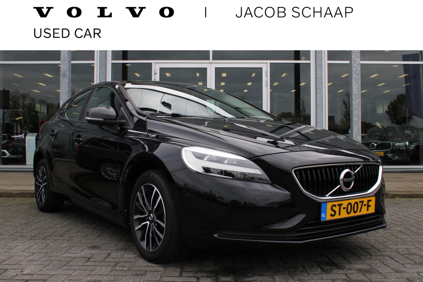 Volvo V40 - T2 123PK Automaat Edition+ | Org. NL | Verw. Voorstoelen | PDC Achter | Bluetooth | - AutoWereld.nl