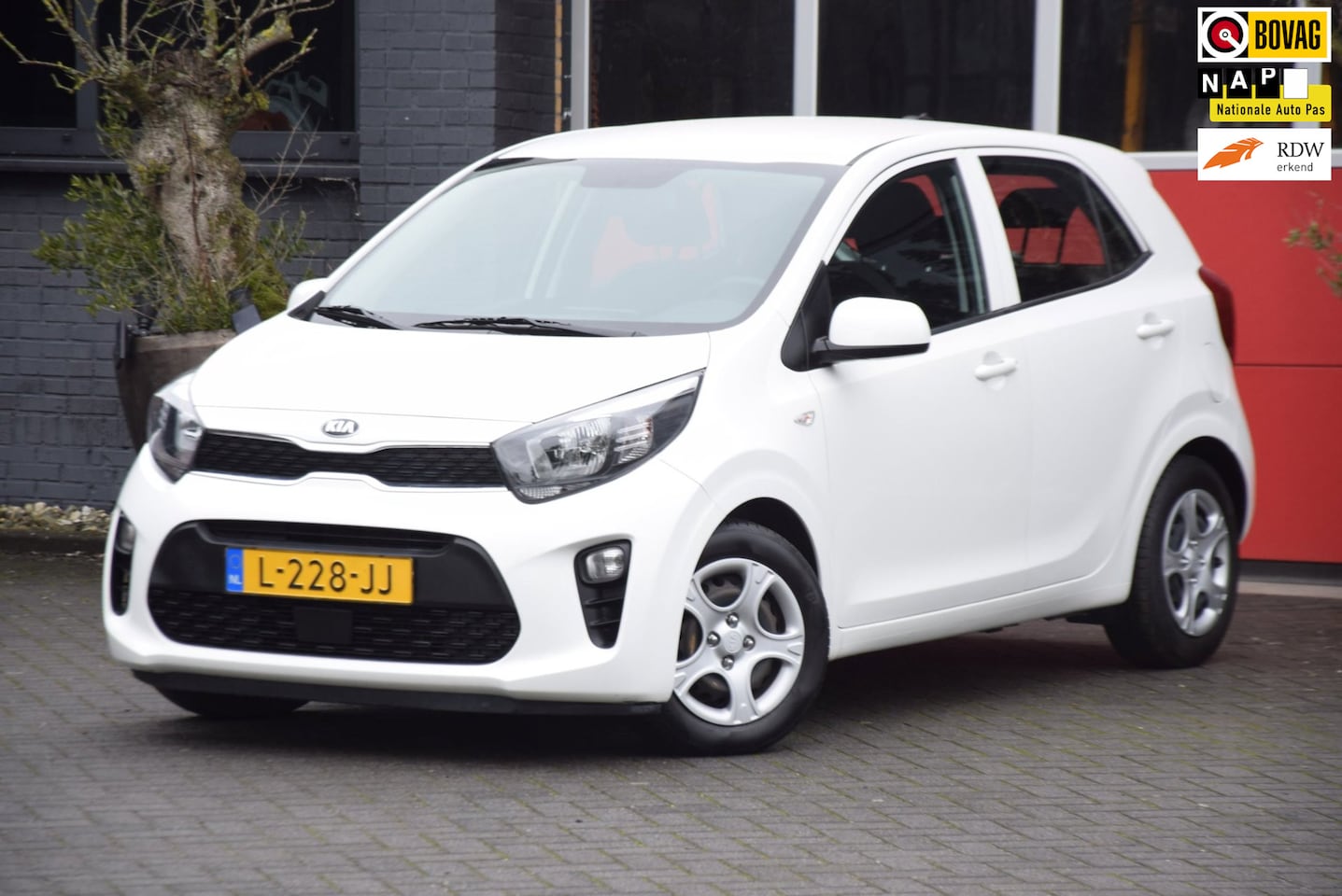 Kia Picanto - 1.0 DPi ComfortLine 5p 2021 Airco cruise control - AutoWereld.nl