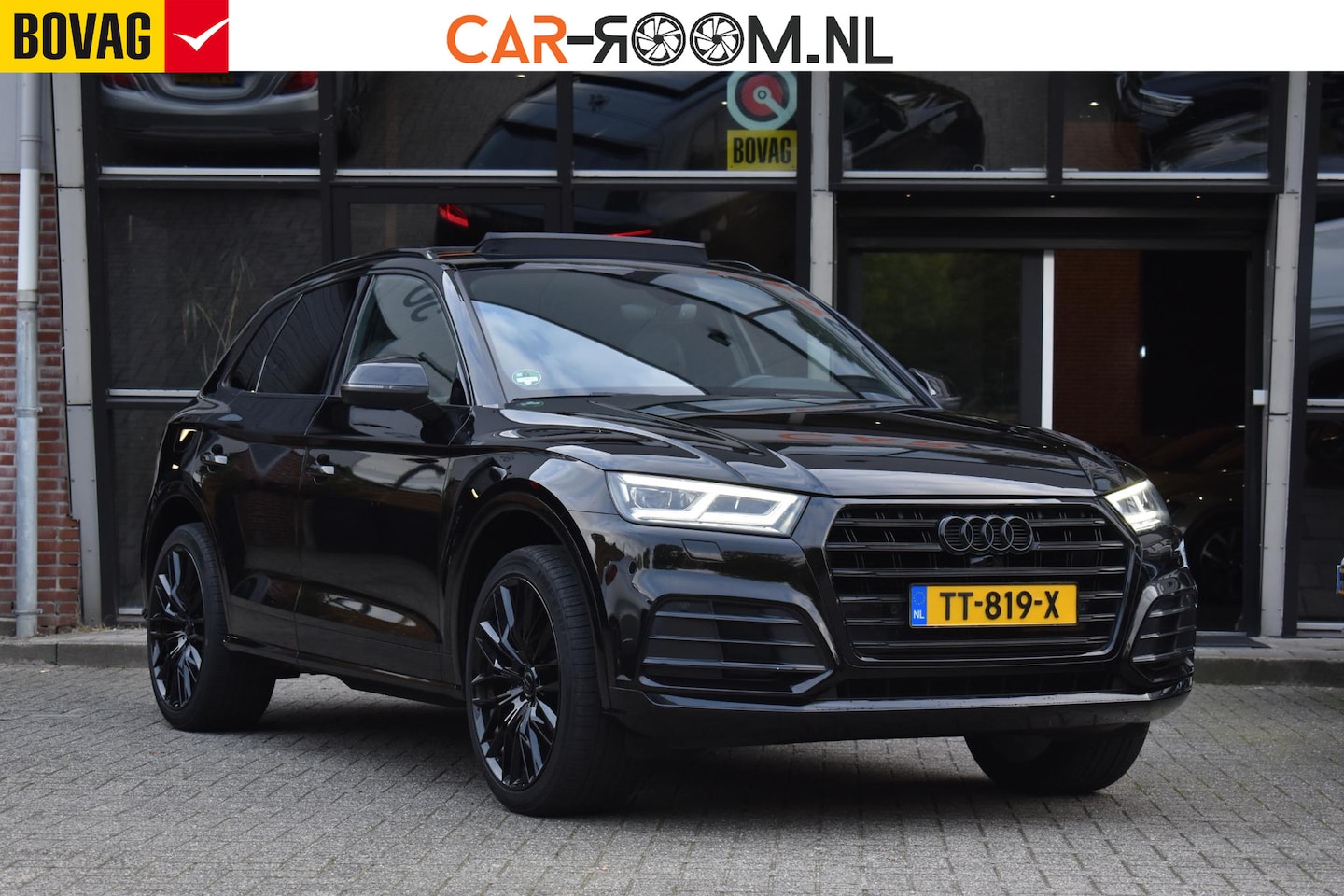 Audi Q5 - 2.0 TFSI quattro Sport 3x S Line Pano ALLBlack NAP Trekhaak - AutoWereld.nl
