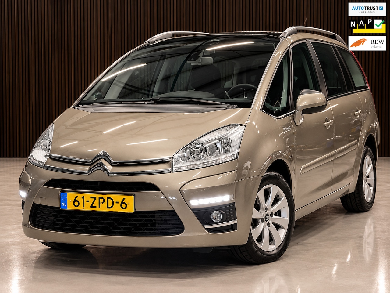 Citroën Grand C4 Picasso - 1.6 THP Collection EGS 7-PERSOONS AUTOMAAT NAVI/PDC/CRUISE | KEURIGE AUTO ! - AutoWereld.nl