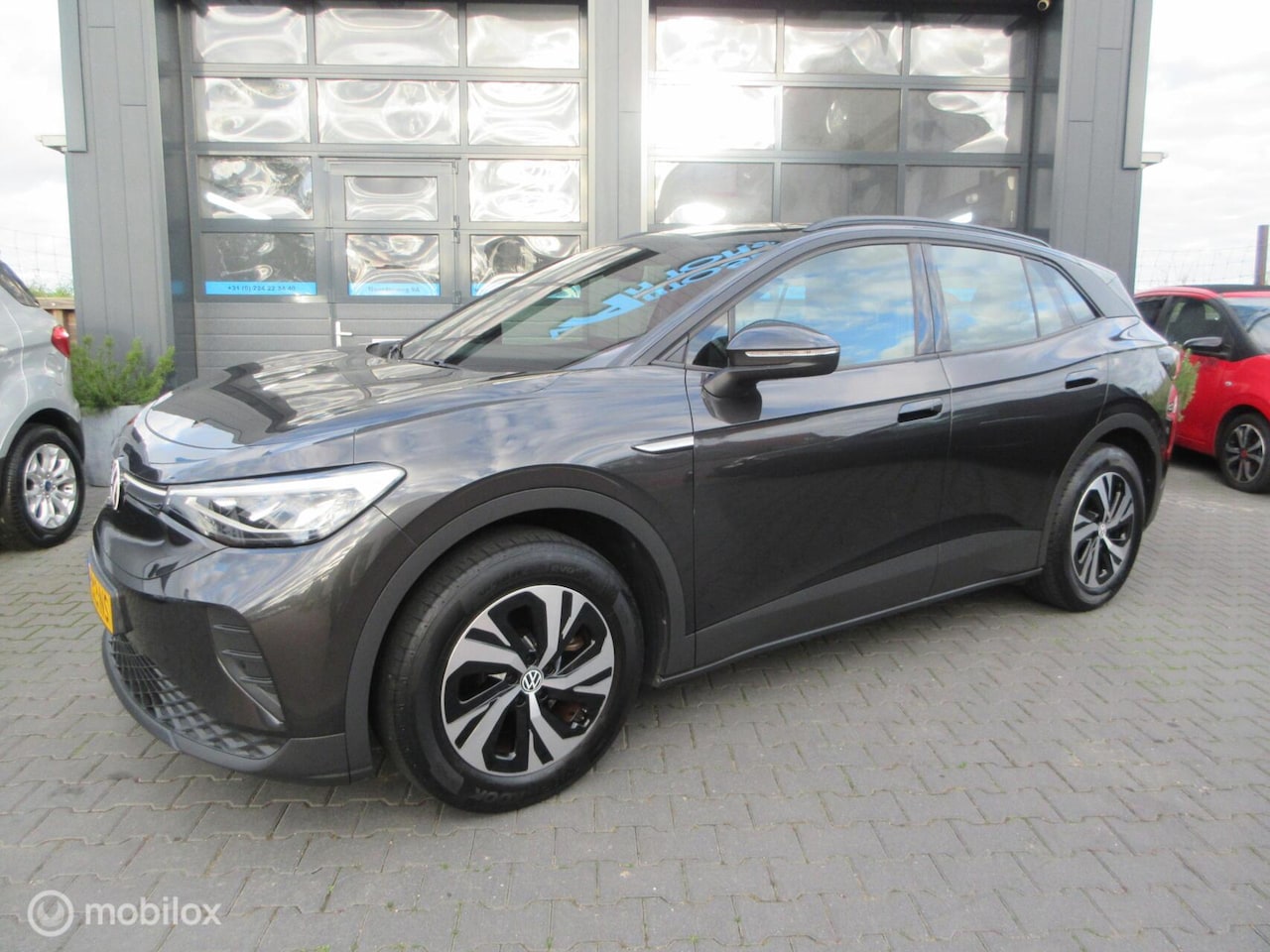 Volkswagen ID.4 - Pure 52 kWh 50dkm! Nap SOH 90% Verw Stoelen - AutoWereld.nl