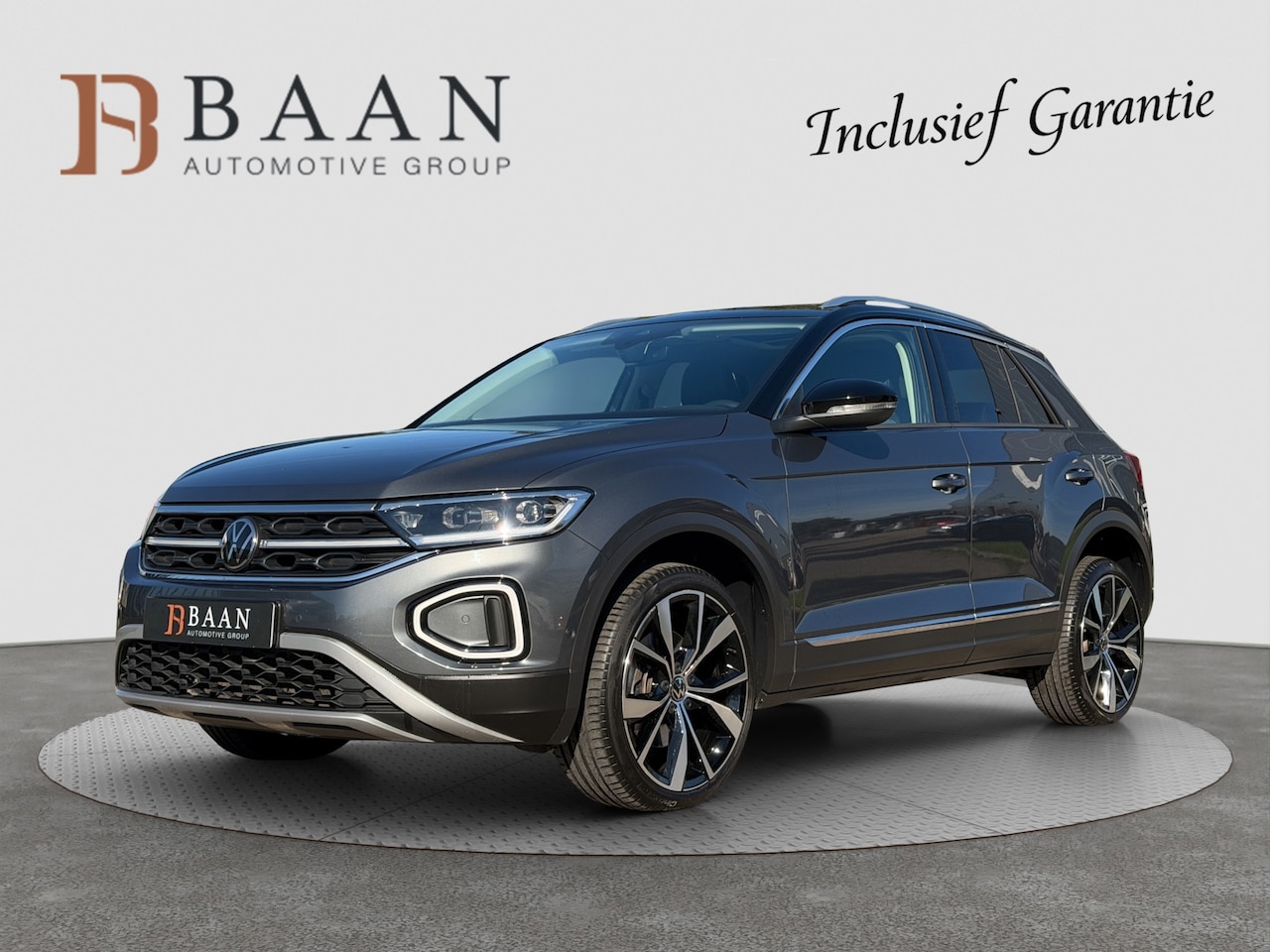 Volkswagen T-Roc - 1.5 TSI Style|Pano|Memory|Leder|Keyless|Camera|Carplay - AutoWereld.nl