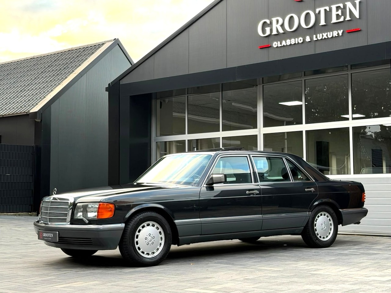 Mercedes-Benz S-klasse - 560 SEL - W126 - 69.000 km !! - AutoWereld.nl