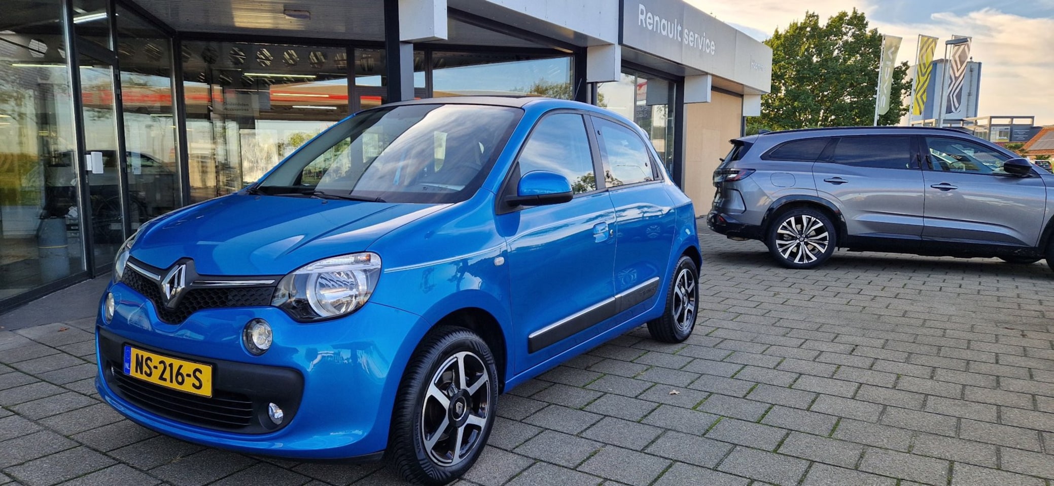 Renault Twingo - TCe 90 EDC Autom Dynamique | Elektr. Vouwdak | PDC | NAP | NL Auto | Prijs=Rijklaar | - AutoWereld.nl
