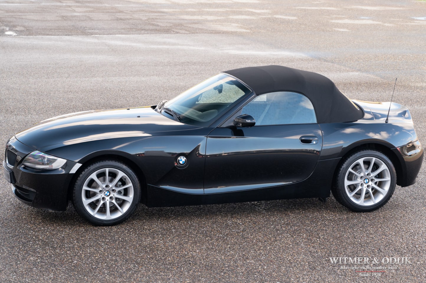BMW Z4 Roadster - 2.0i 24.600km NL-auto - AutoWereld.nl