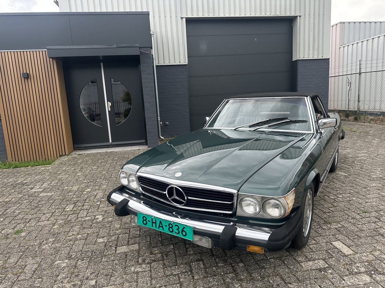 Mercedes-Benz SL-klasse Cabrio - 560 SL - AutoWereld.nl