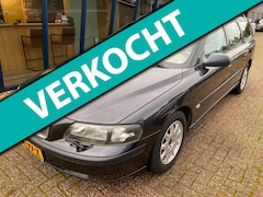 Volvo V70 - 2.4 Comfort Line Automaat Youngtimer