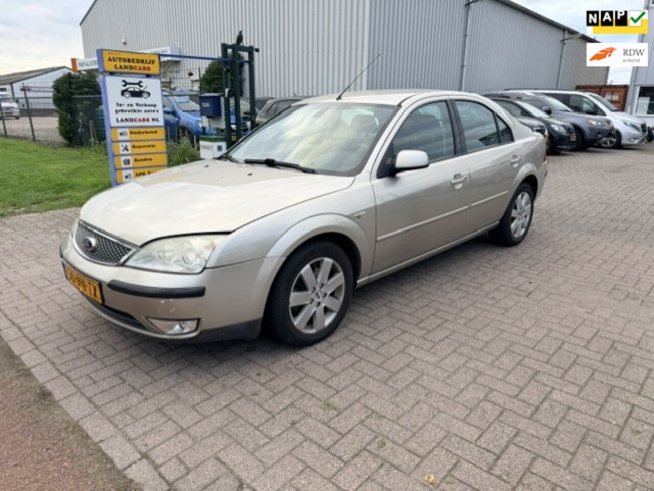 Ford Mondeo - 2.0-16V First Edition 2.0-16V First Edition - AutoWereld.nl