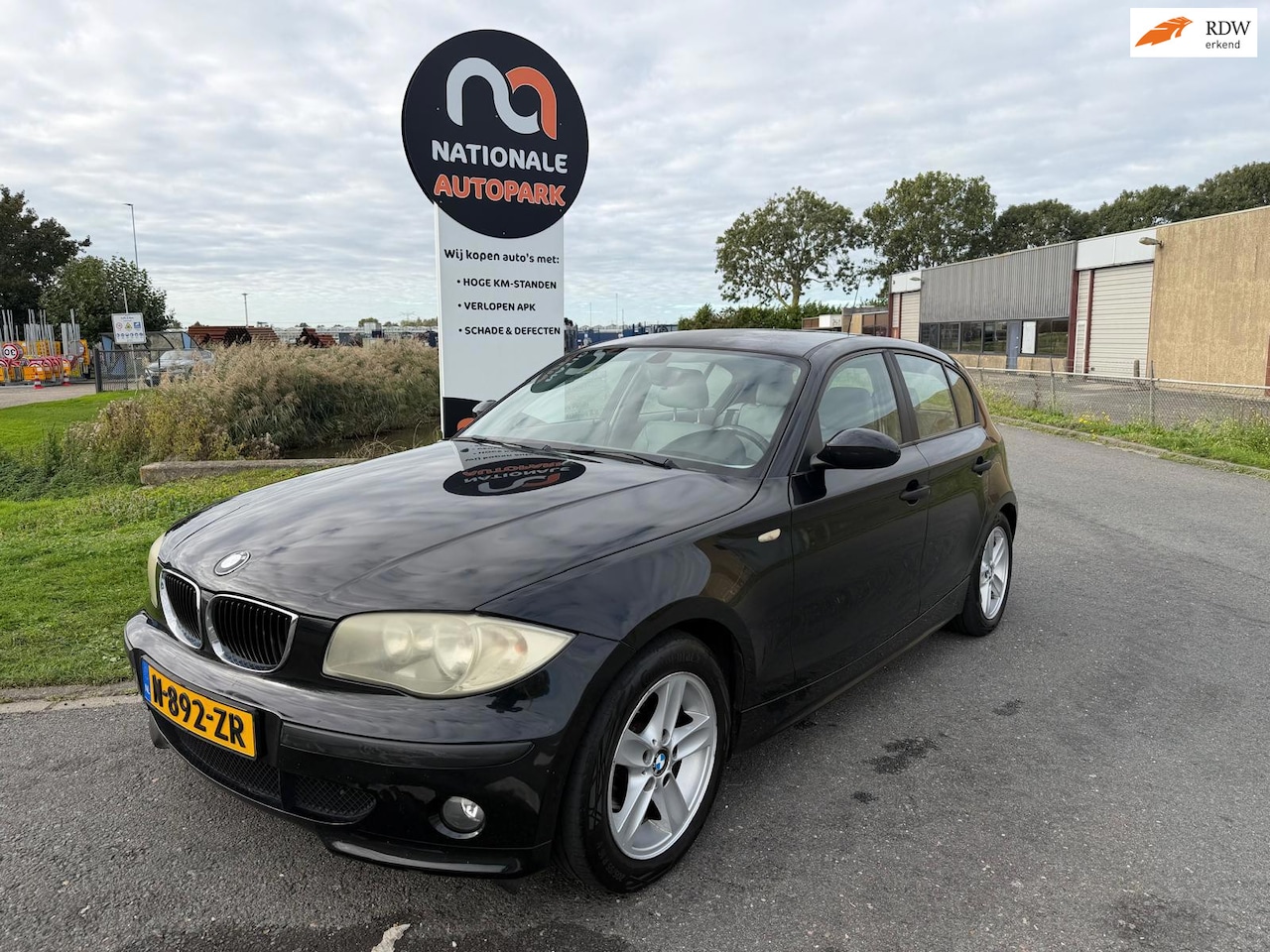 BMW 1-serie - | 2006 | 118i 2.0 | Export Handel | Zo mee - AutoWereld.nl