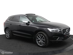 Volvo XC60 - 2.0 T8 Twin Engine AWD R-Design |SOH 91.4% | Trekhaak | Panoramadak | Stoelverwarming + Ac
