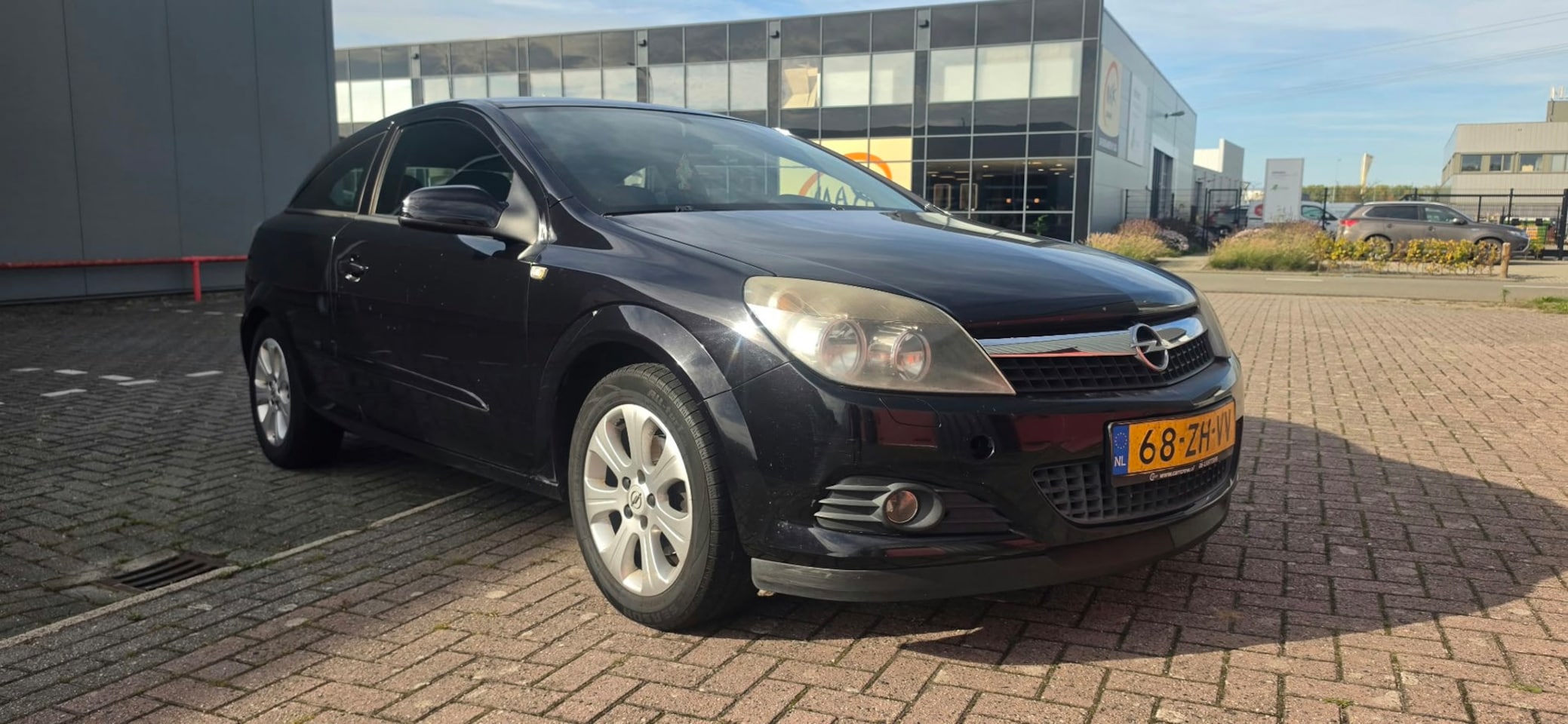 Opel Astra GTC - 1.6 Temptation 1.6 Temptation - AutoWereld.nl