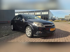 Opel Astra GTC - 1.6 Temptation