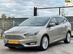 Ford Focus Wagon - 1.0 Titanium|NAVI|PARKPILOT|NAVI|PSENSOR|TOP ONDERHOUDEN DISTRIBUTIE RIEM VV