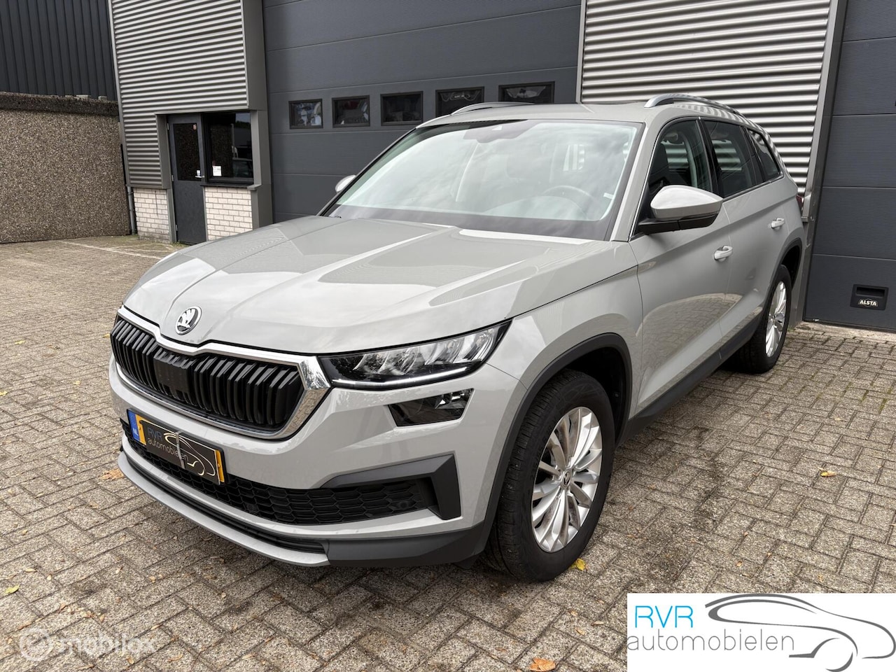 Skoda Kodiaq - 1.5 TSI PANODAK/LEER/CAMERA/CRUISE/SCHADE - AutoWereld.nl