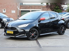 Toyota Yaris - 1.5 Hybrid Launch Ed. / HUD / Panorama / JBL / Camera