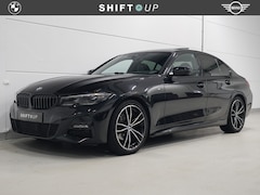 BMW 3-serie - 320i M-Sport | Schuifdak | Laser | Comfort Access