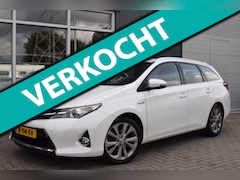 Toyota Auris Touring Sports - 1.8 Hybrid Executive | Navi | PDC | APK 9-2027
