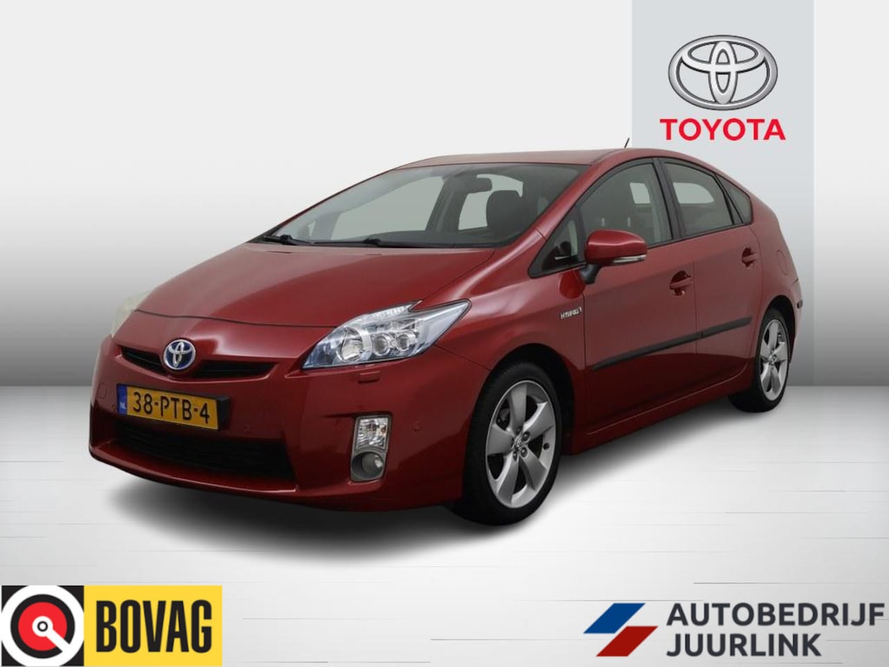 Toyota Prius - 1.8  Dynamic Business 1.8 Dynamic Business, 1e EIG. Leder/Nav/Camera - AutoWereld.nl